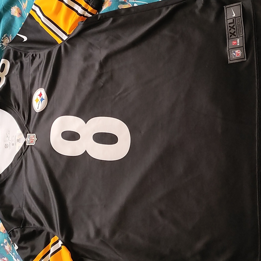 I'm Not A Steelers Fan!!